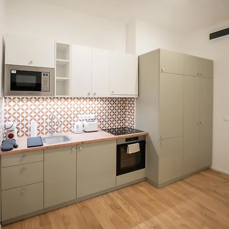 I Got 5 On It #2 - Brand New Apartments By Pink Flamingo Budapest Exterior photo